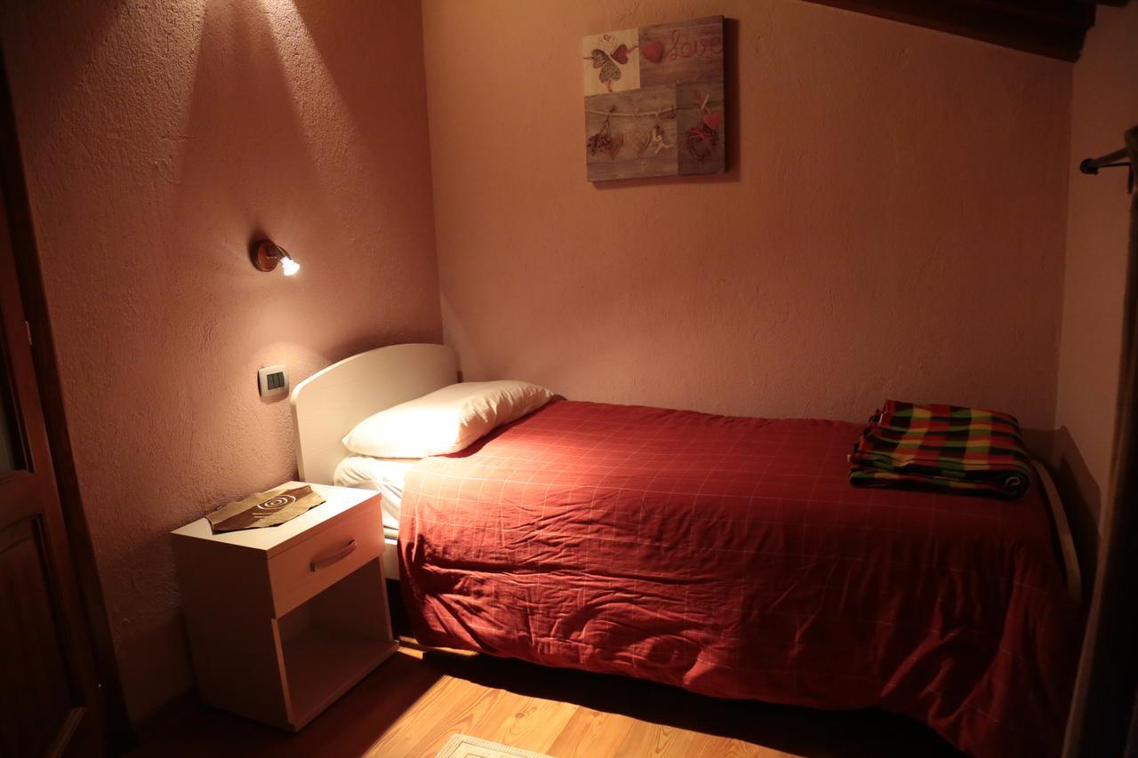 B&B Vecchio Torchio Di Bard Exterior foto